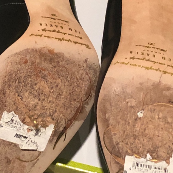 Ted Baker Amburr Heels Black and Gold - Picture 2 of 3